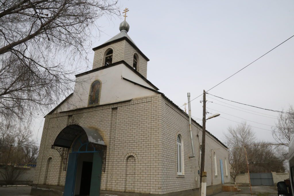 Тарумовка храм. Гора Господня Махачкалинская Коктюбей. Храм Андрея Первозванного Тарумовка 1880. Кочубей Республика Дагестан Церковь.